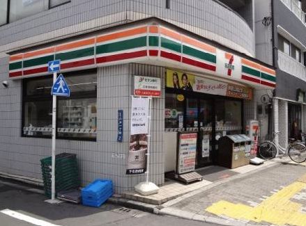 コンビニ　セブンイレブン 台東入谷1丁目店（コンビニ）まで251m