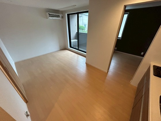 居室・リビング　※別部屋の写真です