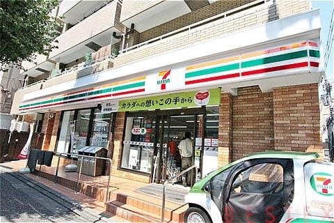 コンビニ　セブンイレブン文京小石川播磨坂店（コンビニ）まで295m