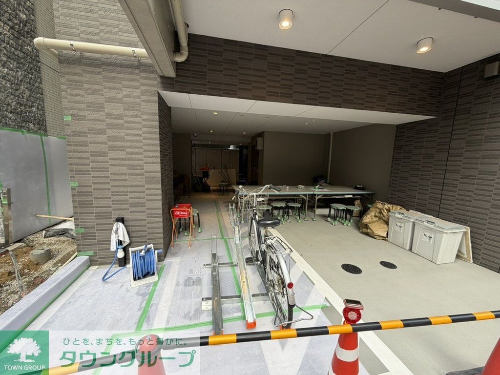駐車場　駐車場