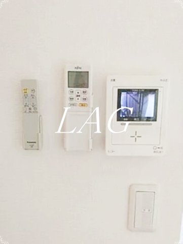 セキュリティ　モニター付きインターホンになります。
