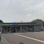 コンビニ　ファミリーマート茨木小川町店（コンビニ）まで432m