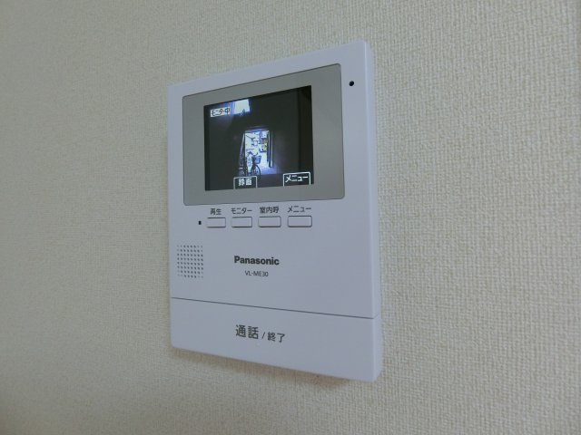 セキュリティ　イメージ101号室の写真（反転あり）