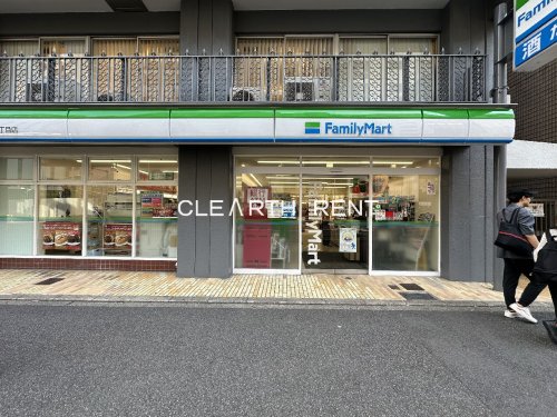 コンビニ　ファミリーマート 代々木一丁目店（コンビニ）まで730m