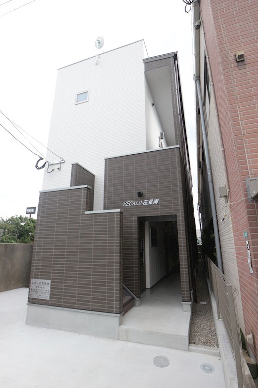 建物外観　お部屋探しは、地域に詳しい当店へ。