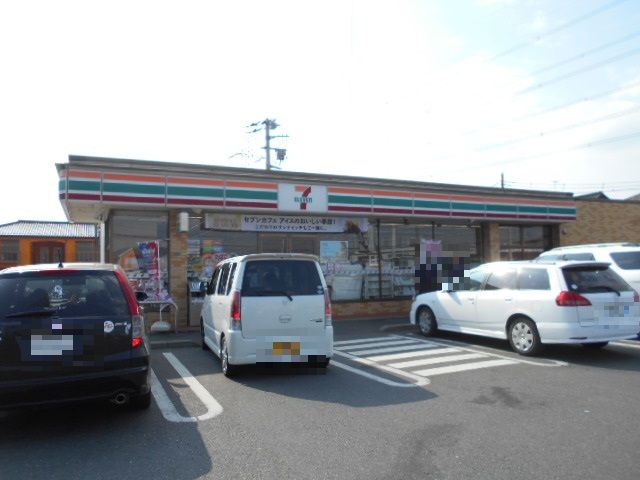 コンビニ　セブン‐イレブン 杉戸内田４丁目店（コンビニ）まで462m