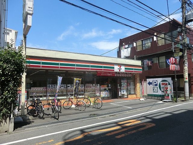 コンビニ　セブン-イレブン小金井本町５丁目店（コンビニ）まで583m