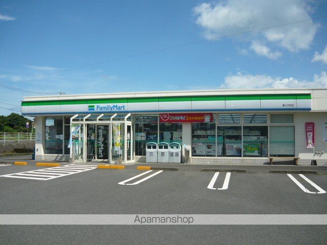 コンビニ　ファミリーマート　喜入旧市店（コンビニ）まで1400m