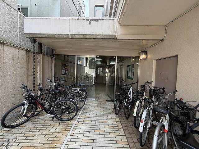 駐車場　駐輪場