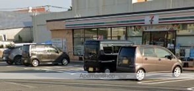 コンビニ　セブン－イレブン大分弁天店（コンビニ）まで328m