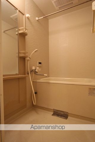 大阪モノレール本線 少路駅 徒歩11分 3階建 築21年の風呂写真