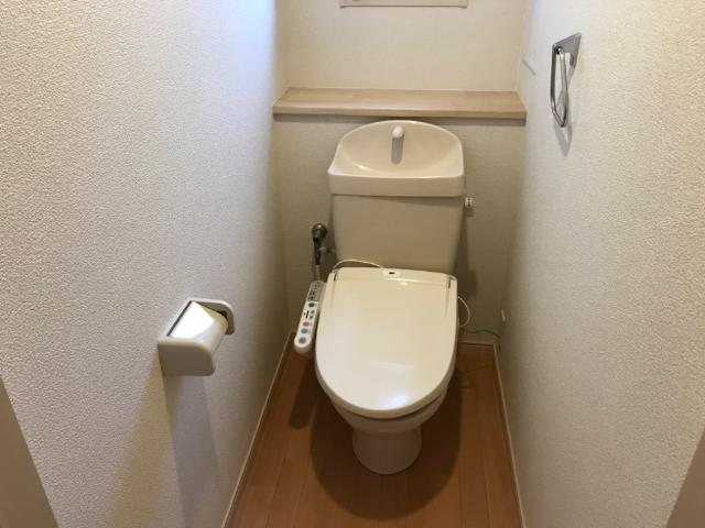 トイレ　シャワー付トイレ