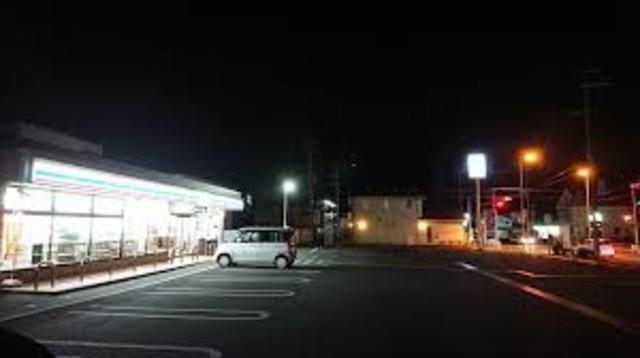 コンビニ　セブンイレブン岸和田西之内町店（コンビニ）まで507m