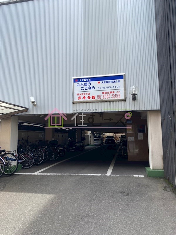 エントランス