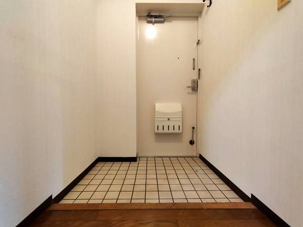 玄関　ビレッジハウスの同一物件・同一タイプの間取りの写真です