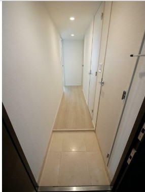 玄関　＊同間取り別部屋参照