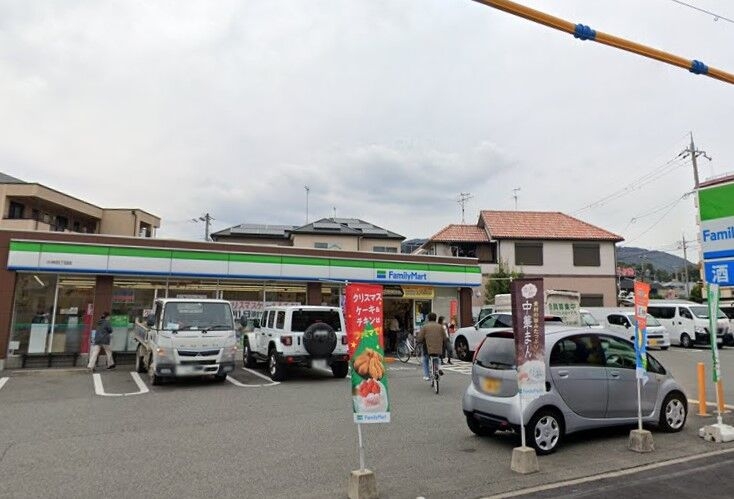 コンビニ　ファミリーマート小林四丁目店（コンビニ）まで1229m
