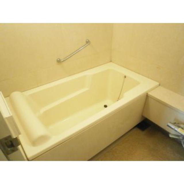 バス・シャワールーム　※写真は同タイプ住戸です。