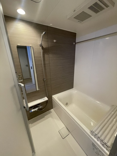 バス・シャワールーム　LUXCAS大橋