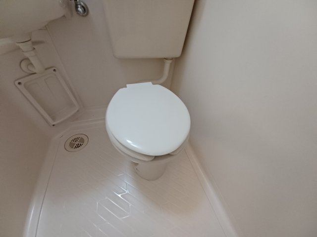 トイレ　別部屋参考
