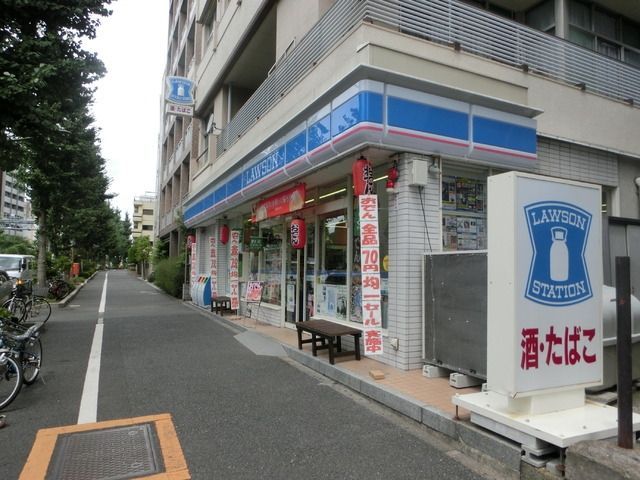 コンビニ　ローソン（コンビニ）まで900m
