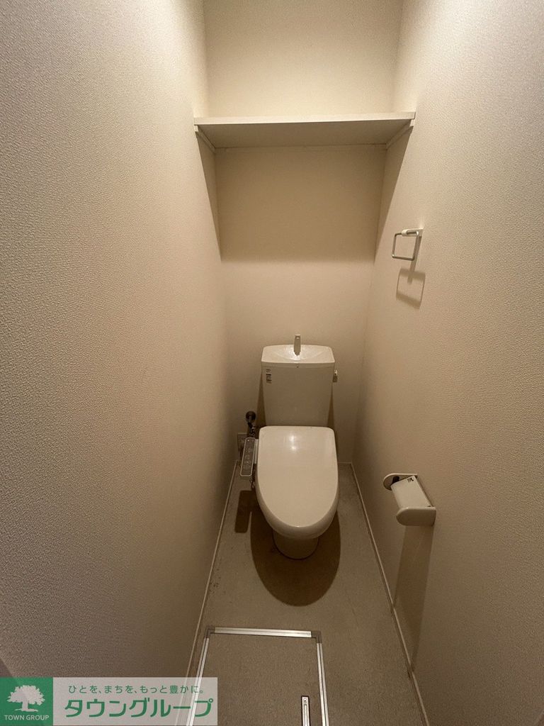 八日町メゾンのトイレ写真