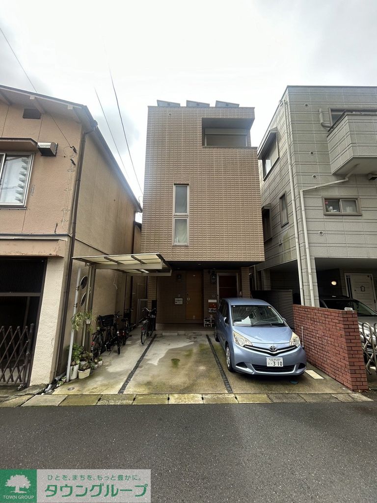 八日町メゾンの外観写真