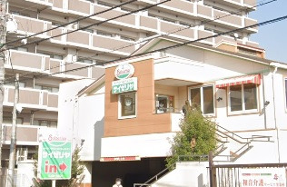 飲食店　サイゼリア豊中日出町店（飲食店）まで1807m