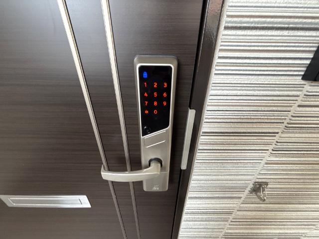 玄関　電子錠（イメージ）