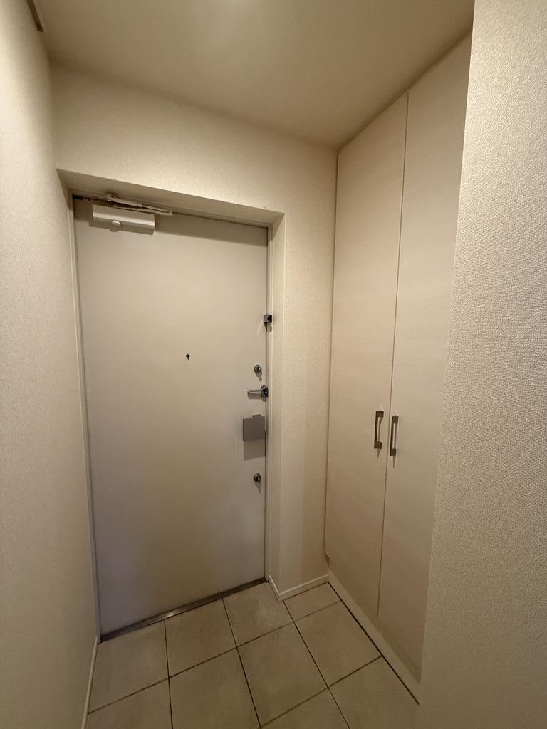 玄関　※別室（参考画像）