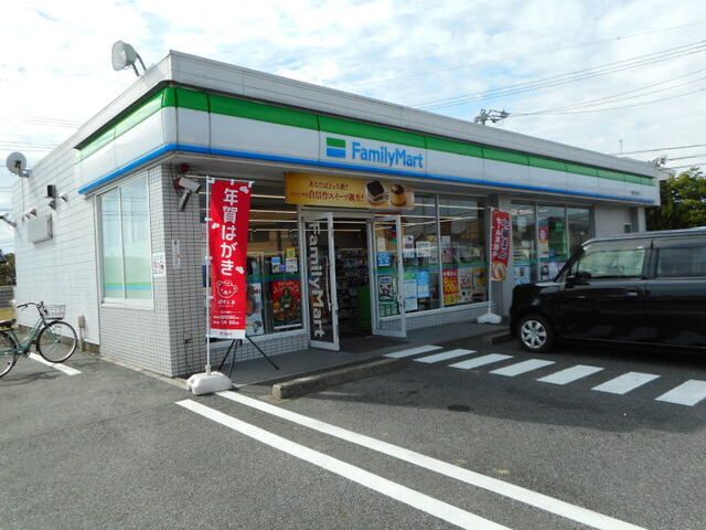コンビニ　ファミリーマート 岡崎井内町店（コンビニ）まで500m