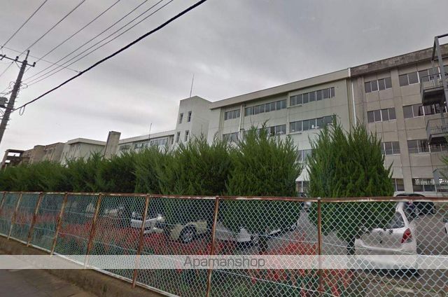 中学校　土浦市立土浦第三中学校（中学校）まで1552m