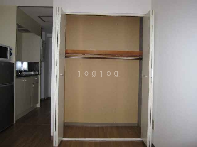 収納　居間収納