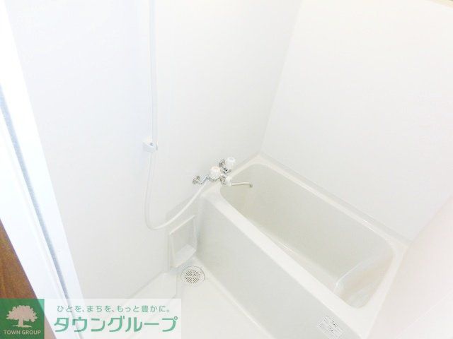 バス・シャワールーム　きれいな浴室です