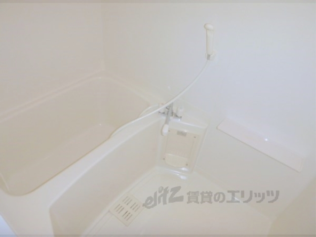 バス・シャワールーム　収納
