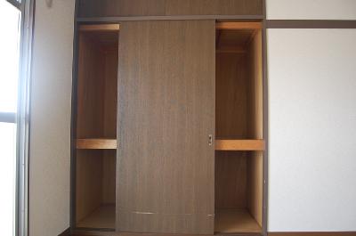その他　洋室：収納