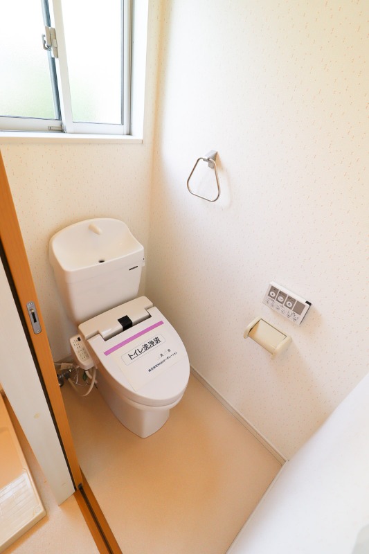 トイレ　図面と現状に相違がある場合には現状を優先