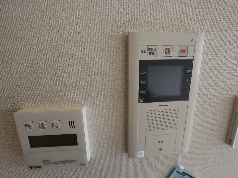 セキュリティ　TVモニター付インターホン