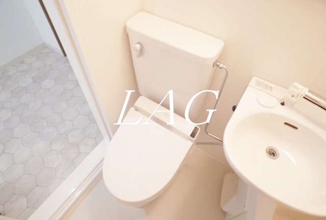 トイレ　トイレです。