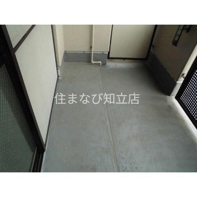 バルコニー　同型別部屋写真