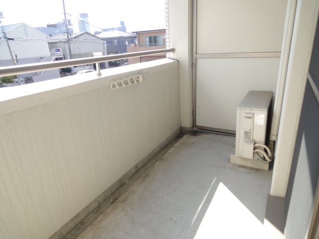 バルコニー　写真は別号室のものです。