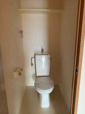トイレ　別部屋参照