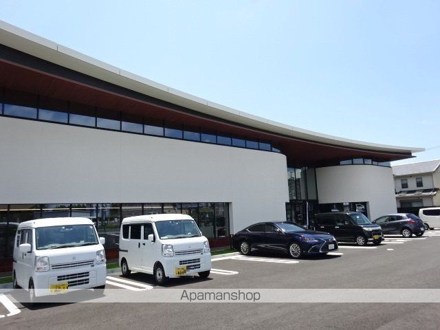銀行　浜松磐田信用金庫蜆塚支店（銀行）まで253m