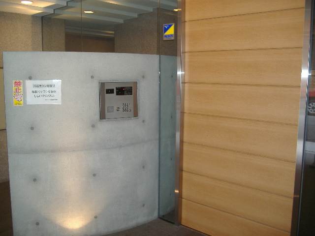 ＪＲ中央本線 鶴舞駅 徒歩1分 10階建 築23年の外観写真