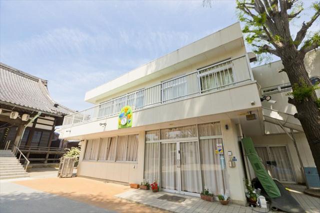 幼稚園・保育園　若草幼稚園（幼稚園・保育園）まで365m