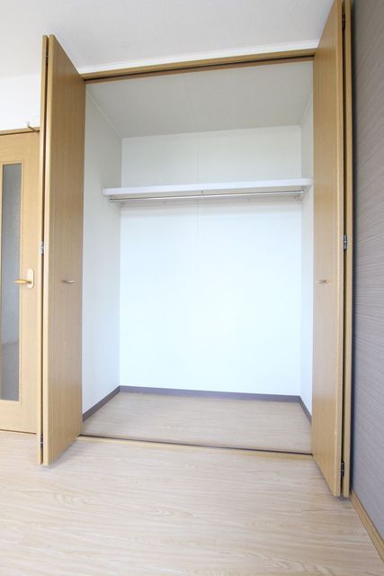 収納　クローゼット