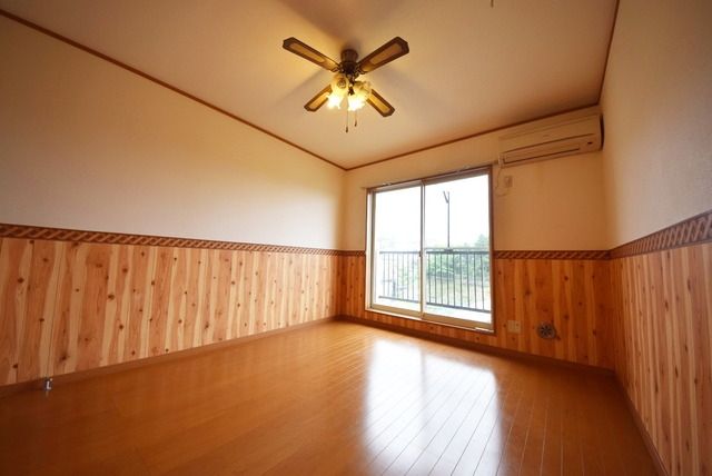 その他部屋・スペース　★フローリングのお部屋はお掃除も捗ります★