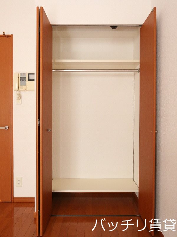 収納　別号室写真の為現況を優先致します。