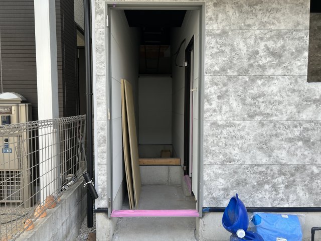 D-006の玄関写真