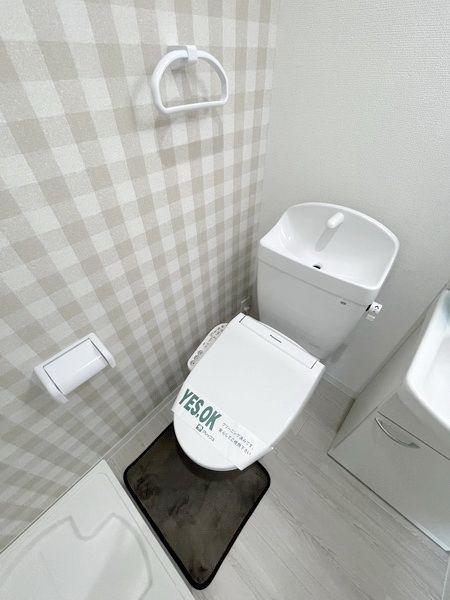 トイレ　トイレ
